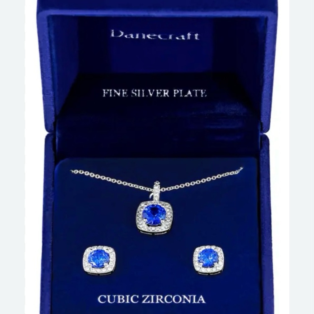 Danecraft Silver and Blue Necklace Set